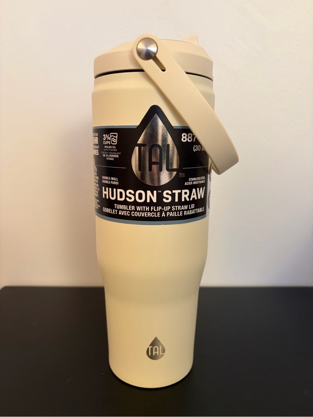 TAL Hudson Straw 30 oz Insulated Tumbler Cream NWT